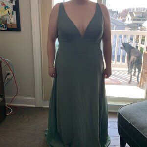 Sorella Vita Green Deep V Maxi Bridesmaid Dress | Size 24